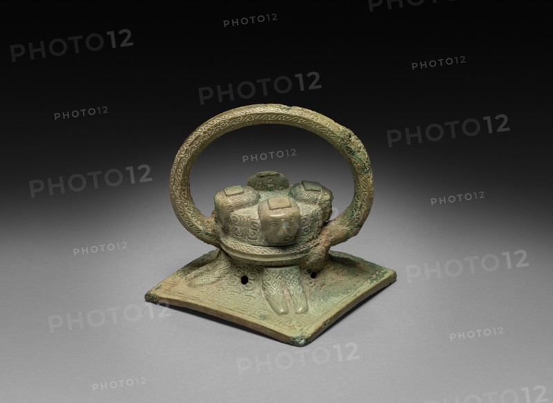Cover with Handle, c. 600-221 BC. China, Zhou dynasty (c. 1046-256 BC). Bronze; overall: 9 cm (3 9/16 in.).