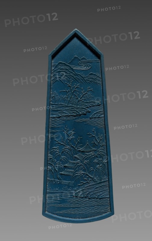 Ink Cake, 1736-95. China, Qing Dynasty (1644-1911), Qianlong reign (1736-95). Ink cake; overall: 10.2 x 3.9 cm (4 x 1 9/16 in.).