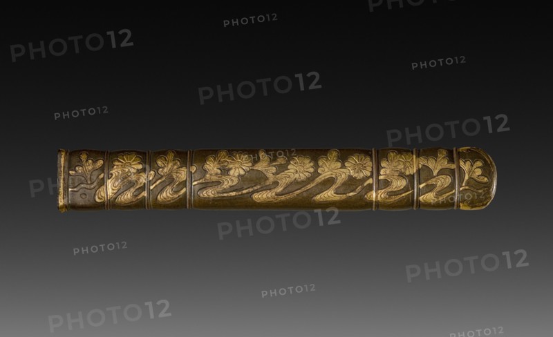 Knife Handle (Kozuka), c 1800s. Japan, 19th century. Inlaid bronze; overall: 1.4 cm (9/16 in.).