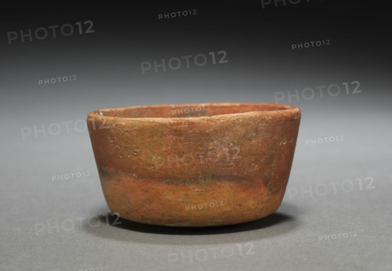 Cup, 3rd-2nd Millenium BC. Iran, Luristan (?), 3rd-2nd Millenium BC. Earthenware; diameter: 7.7 cm (3 1/16 in.); overall: 4.4 cm (1 3/4 in.).