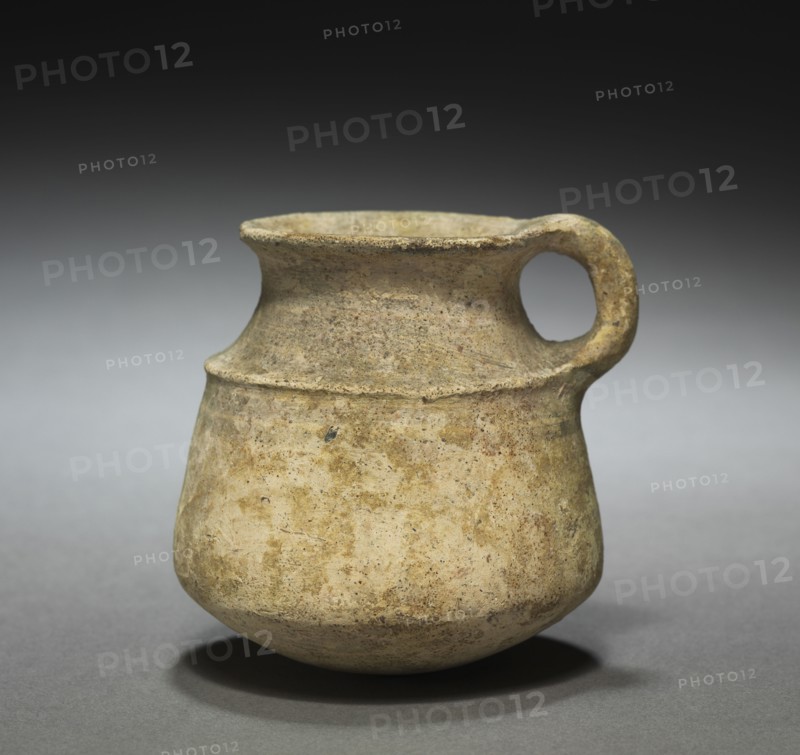 Pot, 3rd-2nd Millenium BC. Iran, Luristan (?), 3rd-2nd Millenium BC. Earthenware; diameter of mouth: 5.6 cm (2 3/16 in.); overall: 8.4 cm (3 5/16 in.).