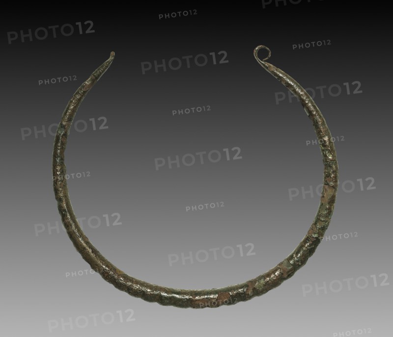 Necklace or Torque, 2nd-1st Millenium BC. Iran, Luristan (?), 2nd-1st Millenium BC. Bronze; diameter: 14 cm (5 1/2 in.).