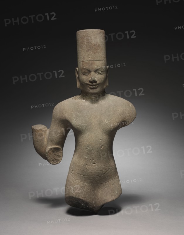 Vishnu, 650-700. Cambodia, Prasat Andet, Pre-Angkorean Period (600-802). Sandstone; overall: 49.9 cm (19 5/8 in.).