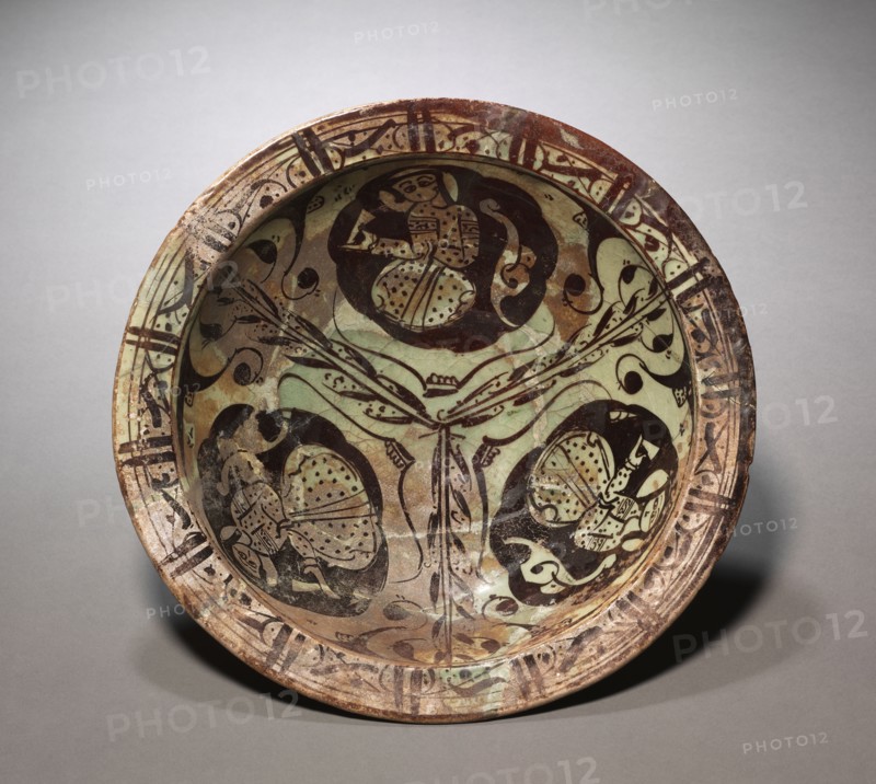 Bowl, late 1100s-early 1200s. Syria (Rusapha), Ayyubid Period, late 12th-early 13th Century. Fritware with luster-painted design; overall: 10.2 x 36 cm (4 x 14 3/16 in.).