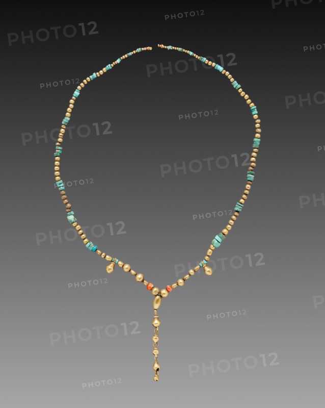 Necklace, c. 1200-1519. Mexico, Oaxaca, Mixtec, 13th-16th century. Gold, shell, turquoise; overall: 49 cm (19 5/16 in.); pendant: 6.3 cm (2 1/2 in.).