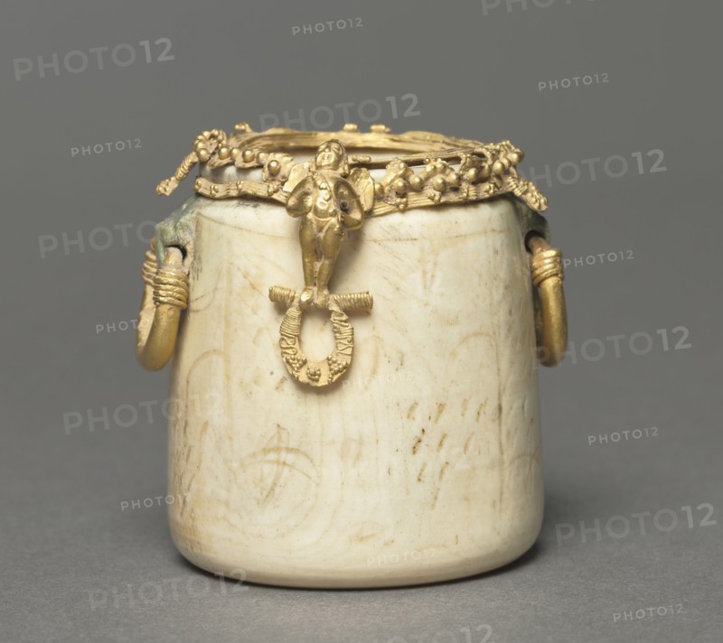 Cosmetic Jar, 500-550. Byzantium, probably Syria, early Byzantine period, 6th century. Ivory and gold; overall: 4.8 x 4 cm (1 7/8 x 1 9/16 in.)