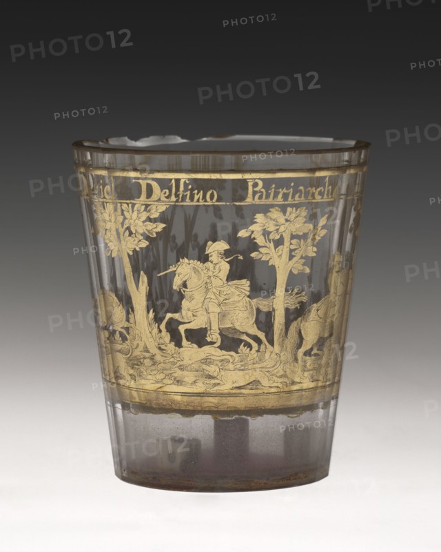 Tumbler, c. 1730. Bohemia, 18th century. Zwischengoldglas (glass); diameter: 8.3 x 7.4 cm (3 1/4 x 2 15/16 in.).