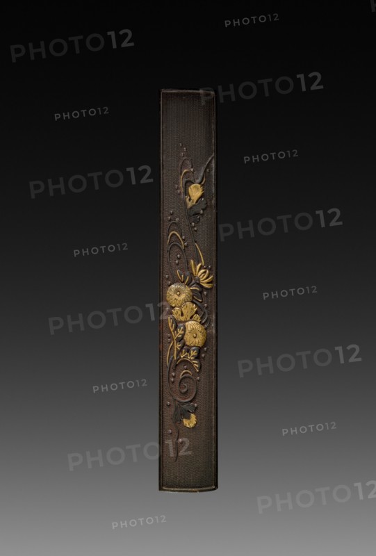 Knife Handle (Kozuka), c 1800s. Japan, 19th century. Inlaid bronze; overall: 1.4 cm (9/16 in.).