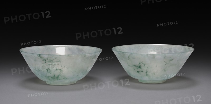 Pair of Bowls, 1736-1795. China, Qing dynasty (1644-1912), Qianlong mark and reign (1736-1795). Jade; diameter: 14.4 cm (5 11/16 in.); overall: 6 cm (2 3/8 in.).