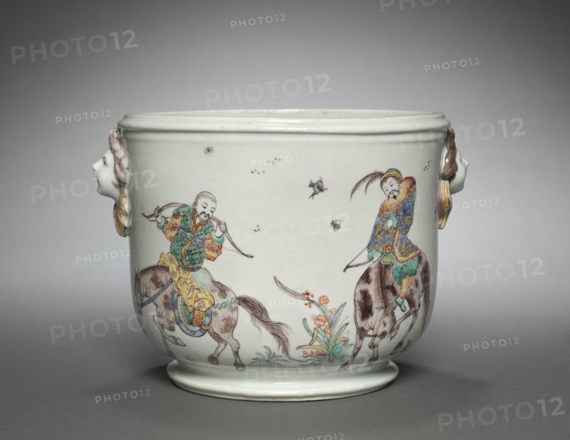 Bottle Cooler, c. 1755. Mennecy- Villeroy Factory (French). Porcelain; overall: 15.7 x 21.9 x 18.8 cm (6 3/16 x 8 5/8 x 7 3/8 in.).
