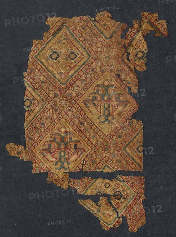 Fragment with jewel-like silk, 800s. Iraq, probably Baghdad. Plain weave, brocaded: silk; overall: 16.8 x 10.5 cm (6 5/8 x 4 1/8 in.)