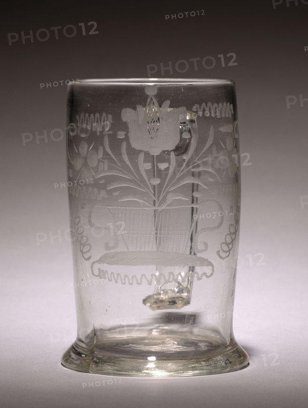 Handled Mug, 1700s. America, Stiegel Type, 18th century. Glass; diameter: 8 cm (3 1/8 in.); overall: 14.6 x 9.6 cm (5 3/4 x 3 3/4 in.).