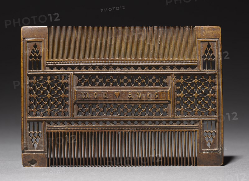 Comb, 1400s. France, Gothic period, 15th century. Boxwood; overall: 11.5 x 16.1 cm (4 1/2 x 6 5/16 in.)