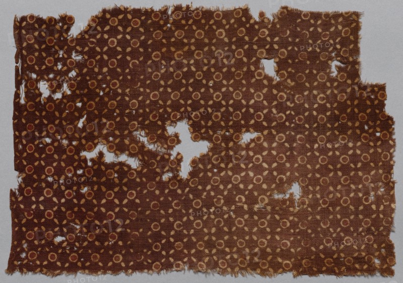 Fragment, 1100s - 1300s. India, 12th-14th century. Plain cloth, resist dyed; cotton; overall: 17.8 x 26.1 cm (7 x 10 1/4 in.)