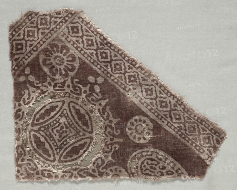 Fragment, 1300s. India, 14th century. Drawn resist, painted mordant, dyed; cotton; overall: 32.7 x 25.7 cm (12 7/8 x 10 1/8 in.)