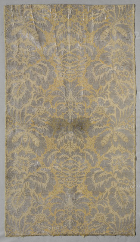 Length of Textile, c. 1700. France, Lyon, early 18th century (Late Baroque). Lampas weave; silk and silver thread; overall: 94.4 x 53 cm (37 3/16 x 20 7/8 in.)