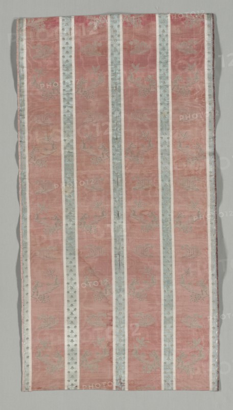 Length of Textile with Classical Ruin in a Landscape Design, early 1800s. France, early 19th century. Silk lampas patterned weave; overall: 103.8 x 53.5 cm (40 7/8 x 21 1/16 in.)