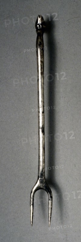 Fork with Animal Hoof Finial (Ornament), 300s. Byzantium, Syria?, early Byzantine period, 4th century. Silver; overall: 14.5 cm (5 11/16 in.)