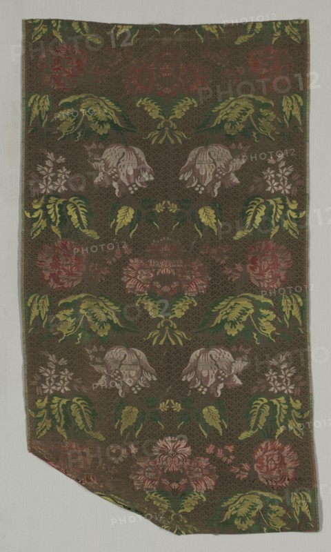 Length of Silk Textile, 1700s. Italy, 18th century. Lampas weave, brocaded; silk; average: 106.7 x 55.9 cm (42 x 22 in.)