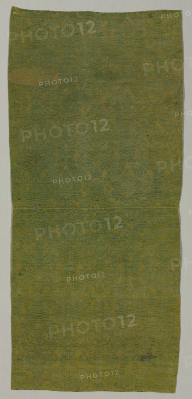 Silk Fragment, 16th century. Spain, 16th century. Fancy satin weave (damask): silk; average: 113 x 52.1 cm (44 1/2 x 20 1/2 in.)