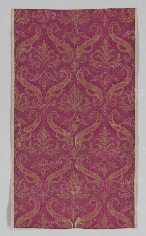 Length of Textile, 1500s. Italy or Spain, 16th century. Brocade; silk, linen, and metal; average: 101.1 x 57.2 cm (39 13/16 x 22 1/2 in.).