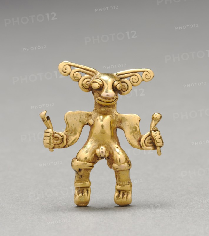Figurine Pendant, c. 1000-1550. Western Panama, or Diquís, Costa Rica, Veraguas-Gran Chiriquí or Diquís Style, 11th-16th century. Cast gold; overall: 4.4 x 3.7 x 1.3 cm (1 3/4 x 1 7/16 x 1/2 in.).