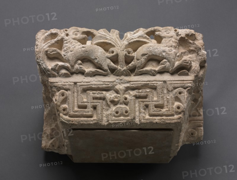 Engaged Capital with Animals, 400s - 500s. Egypt, 5th - 6th centuries, Coptic period. Limestone; overall: 21 x 34.3 x 23.2 cm (8 1/4 x 13 1/2 x 9 1/8 in.).