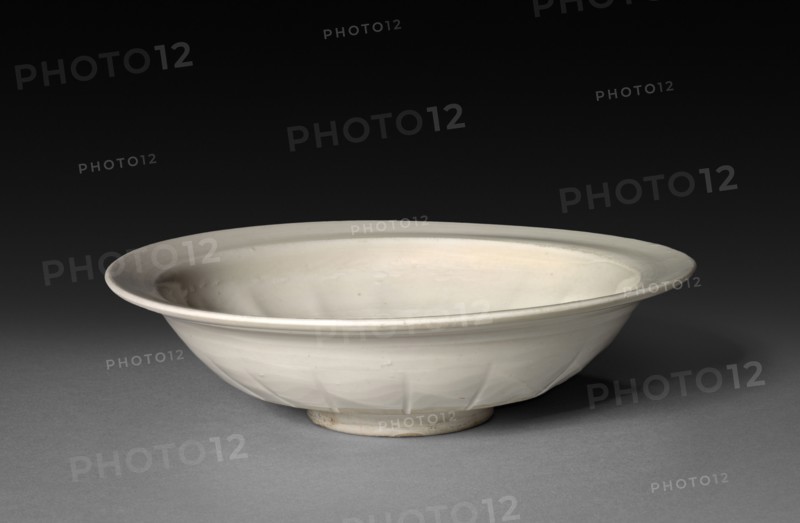 Circular Dish, 12th Century. China, possibly Liao Kingdom, Northern Song dynasty (960-1127). White porcelain; diameter: 13.2 cm (5 3/16 in.).