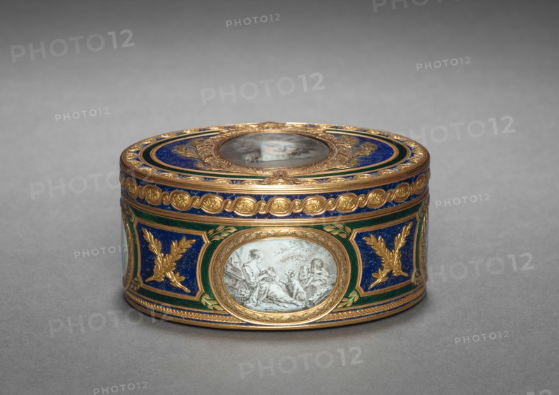 Snuff Box (Tabatière) with Portrait of Marie Antoinette, 1768. Manufactured by Pierre-François-Mathis de Beaulieu (French), miniatures by François Dumont (French, 1751-1831). Watercolor on ivory in a gold and enamel box; image: 3.4 x 2.9 cm (1 5/16 x 1 1/8 in.); overall: 3.9 x 6 cm (1 9/16 x 2 3/8 in.).