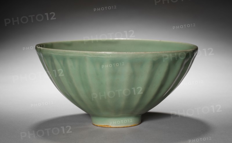 Lotus Bowl, 1200s. China, Zhejiang province, Longquan region, Southern Song dynasty (1127-1279). Green-glazed porcelaneous stoneware, Longquan ware; diameter: 21.6 cm (8 1/2 in.); overall: 10.5 cm (4 1/8 in.).