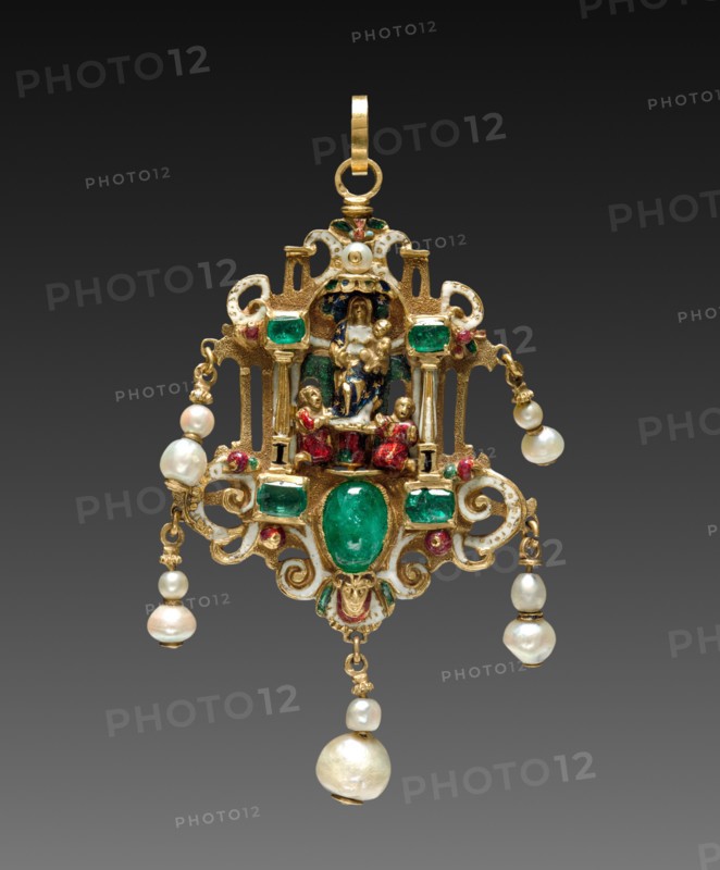 Pendant with Virgin and Child with Saints (obverse), late 1500s. Italy, late 16th century. Enameled gold with pearls and emeralds; overall: 7.3 cm (2 7/8 in.).