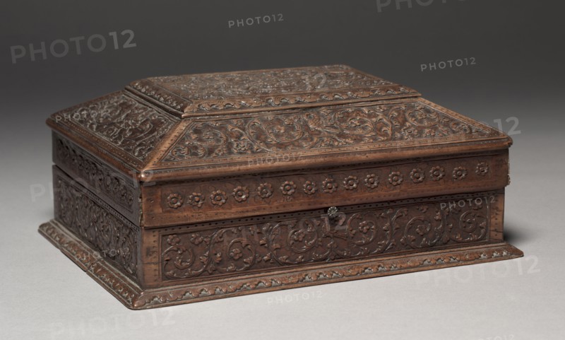 Box, late 1600s. France, late 17th century. Wood; overall: 11.5 x 29.2 x 22.9 cm (4 1/2 x 11 1/2 x 9 in.).