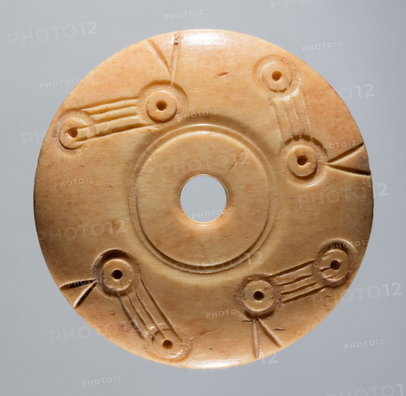 Spindle Whorl, 700s - 900s. Iran, early Islamic period, 8th - 10th century. Bone, incised; overall: 0.4 x 2.7 x 2.7 cm (3/16 x 1 1/16 x 1 1/16 in.)