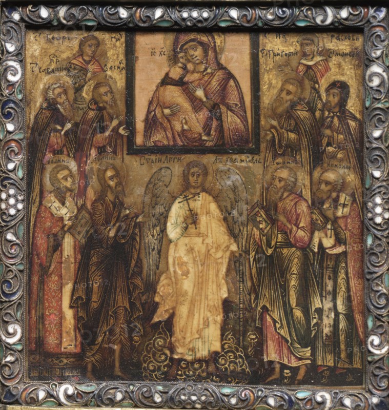 Portable Triptych Icon: Adoration of the Miracle-Working Icon of the Vladimir Mother of God, 1600s. Byzantium, Russia, Moscow?, Byzantine period, 17th century. Painted wood panel within enameled brass frame; unframed: 6.2 x 6 x 0.5 cm (2 7/16 x 2 3/8 x 3/16 in.); closed: 7.3 x 6.9 x 3.4 cm (2 7/8 x 2 11/16 x 1 5/16 in.); open and extended: 7 x 19.1 cm (2 3/4 x 7 1/2 in.)