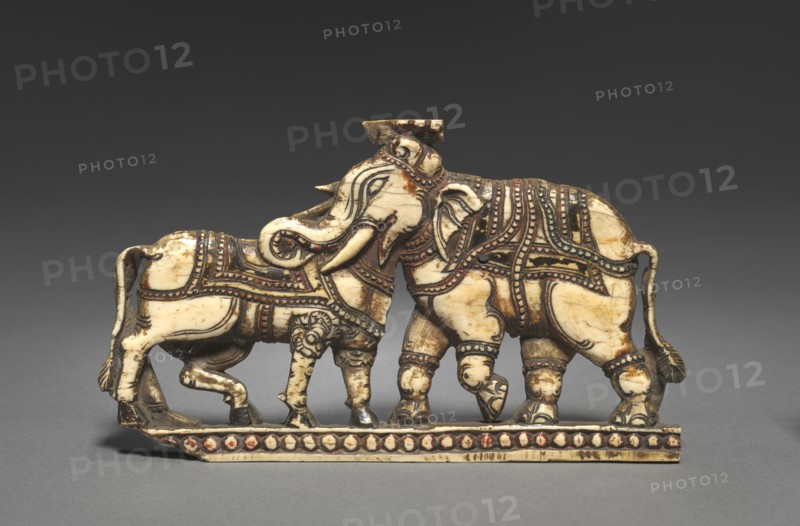 Bull and Elephant in Combat, 1500s-1600s. South India or Ceylon, 16th-17th century. Ivory; overall: 9.6 x 16.2 cm (3 3/4 x 6 3/8 in.).