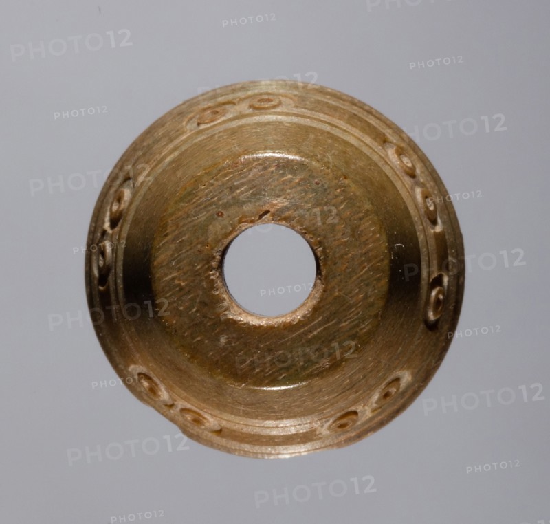 Spindle Whorl, 700s - 900s. Iran, early Islamic period, 8th - 10th century. Bone, incised; overall: 1 x 1.5 x 1.5 cm (3/8 x 9/16 x 9/16 in.)