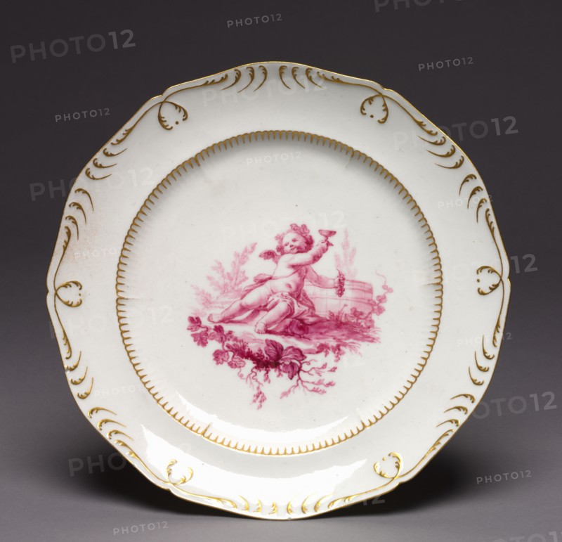 Plate (Assiette à cordonnet), 1752. Sèvres Porcelain Manufactory (French, est. 1740). Soft-paste porcelain with enamel and gilt decoration; diameter: 24.8 cm (9 3/4 in.).