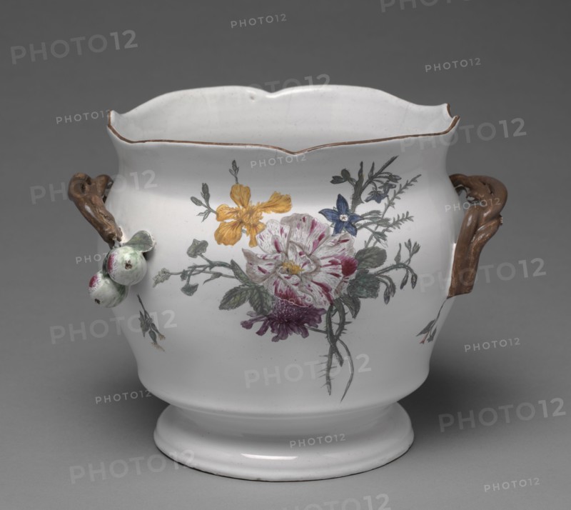 Wine Cooler, c. 1760. Joesph- Gaspard Robert Factory (French). Tin-glazed earthenware (faience) with enamel decoration; overall: 17.8 x 22.9 x 19.1 cm (7 x 9 x 7 1/2 in.).