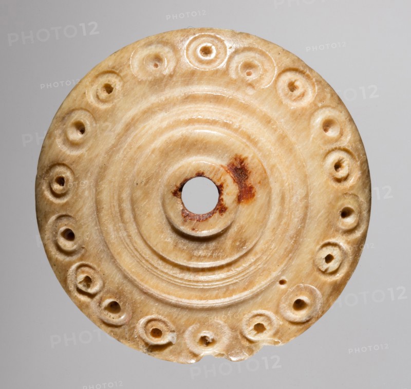 Spindle Whorl, 700s - 900s. Iran, early Islamic period, 8th - 10th century. Bone, incised; overall: 0.4 x 2.3 x 2.3 cm (3/16 x 7/8 x 7/8 in.)