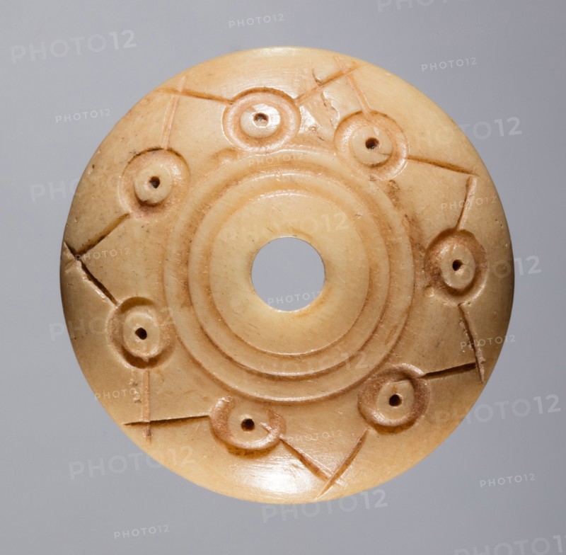 Spindle Whorl, 700s - 900s. Iran, early Islamic period, 8th - 10th century. Bone, incised; overall: 0.7 x 2.4 x 2.4 cm (1/4 x 15/16 x 15/16 in.)