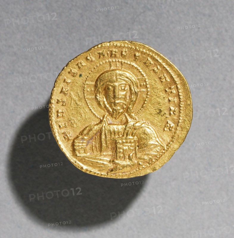 Nomisma with Nicephorus II Phocas, c. 963-969. Byzantium, 10th century. Gold; diameter: 2.1 cm (13/16 in.)