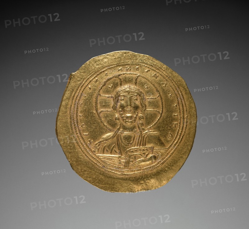 Nomisma with Constantine IX Monomachus (obverse), 1042-1055. Byzantium, 11th century. Gold; diameter: 2.9 cm (1 1/8 in.).