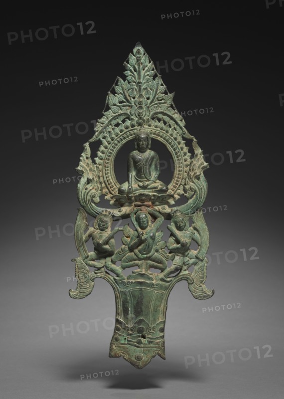Portable icon of Shakyamuni Buddha in the Earth-touching gesture, late 1100s–early 1200s. Cambodia, reign of Jayavarman 7th. Bronze; overall: 42 x 18.5 x 3 cm (16 9/16 x 7 5/16 x 1 3/16 in.).