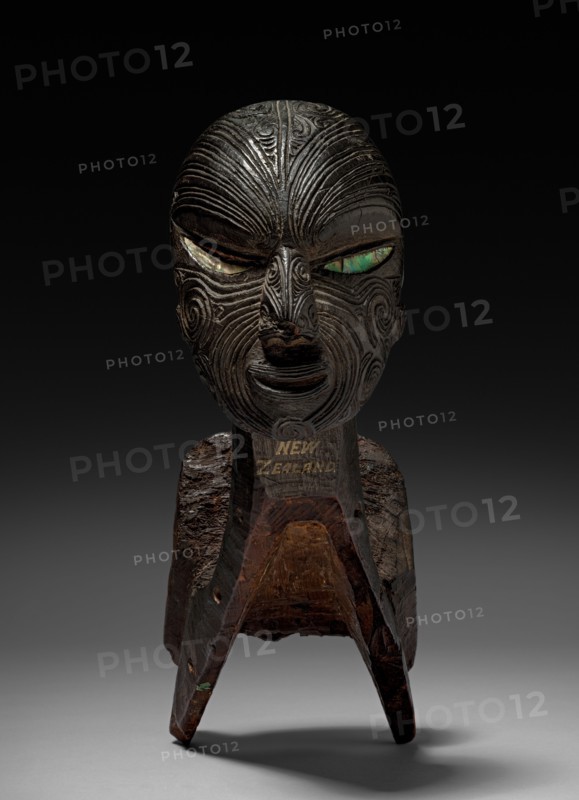 Fishing Canoe Prow, 1800s. Polynesia, New Zealand, Maori people, 19th century. Wood with haliotis (pearl) shell inlay; overall: 35.3 cm (13 7/8 in.)
