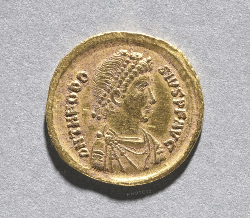 Solidus of Theodosius I the Great (obverse), 383-388. Byzantium, Constantinople, Byzantine period, 4th century. Gold; diameter: 2.1 cm (13/16 in.)