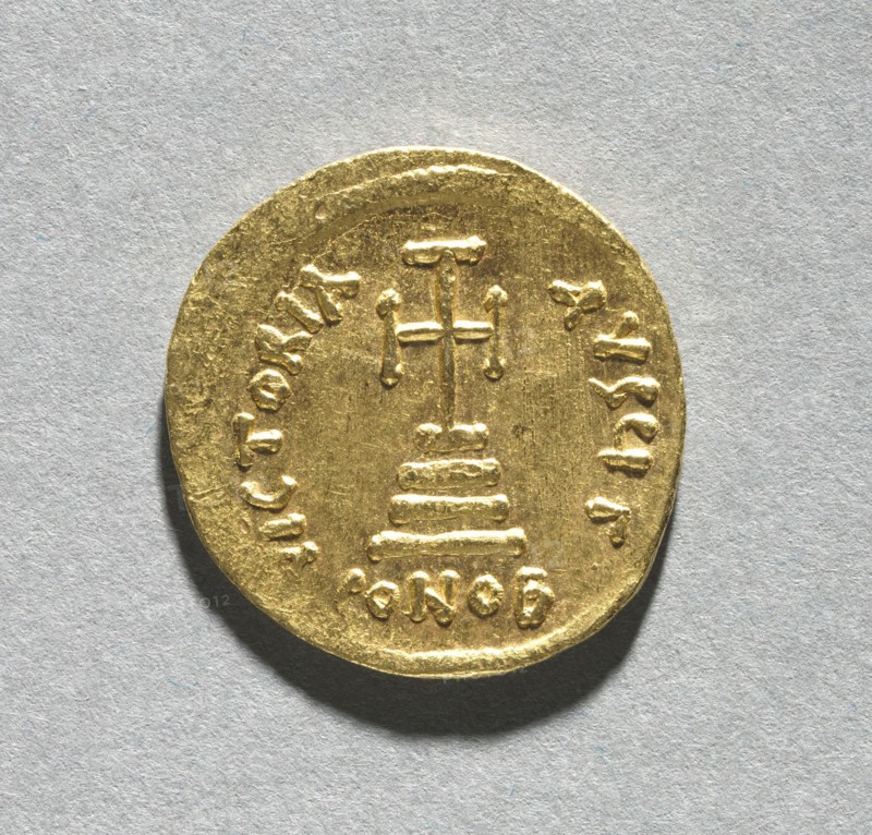 Solidus with Heraclius and his Son Heraclius Constantine (reverse), c. 616-625. Byzantium, 7th century. Gold; diameter: 2 cm (13/16 in.)