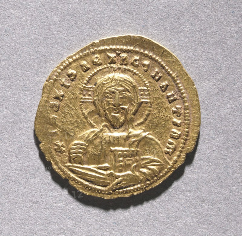 Nomisma with  John I Zimisces (obverse), 969-976. Byzantium, Constantinople, 10th century. Gold; diameter: 2.3 cm (7/8 in.).