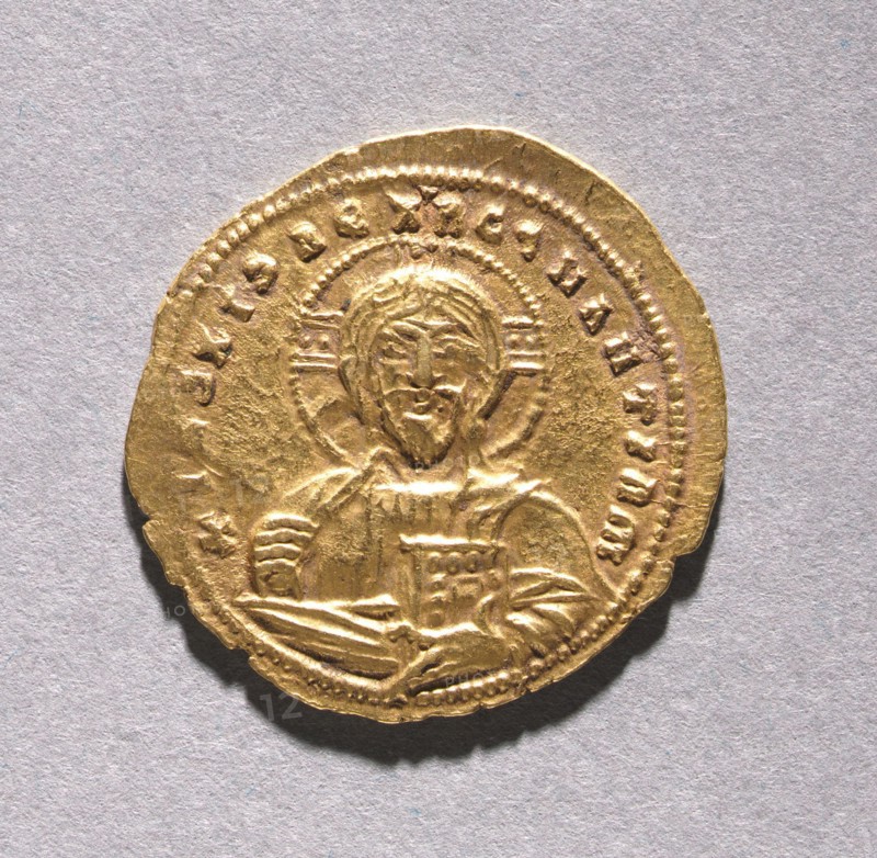 Nomisma with  John I Zimisces, 969-976. Byzantium, Constantinople, 10th century. Gold; diameter: 2.3 cm (7/8 in.)