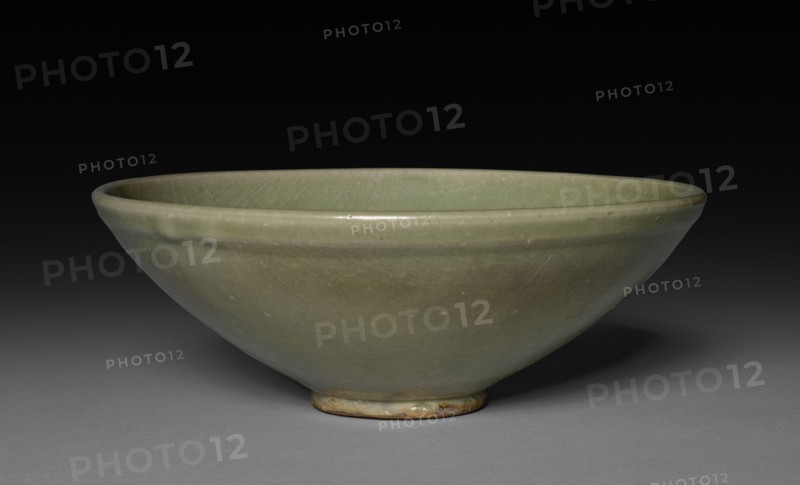 Bowl, 1100s. China, probably from the Yaozhou kilns, Shaanxi Province, Northern Song dynasty (960-1127). Glazed stoneware with incised decoration, Northern Celadon ware; diameter: 22.6 cm (8 7/8 in.); overall: 7.5 cm (2 15/16 in.).