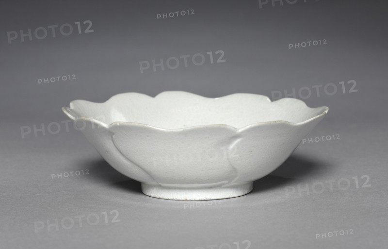 Hollyhock-shaped Cup, 1400s. Korea, Joseon dynasty (1392-1910). Porcelain; overall: 3.6 cm (1 7/16 in.).